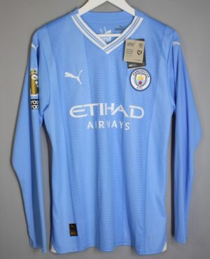 maaliyad manchister city home kit 2025