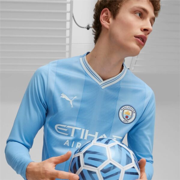 maaliyad manchister city home kit 2025